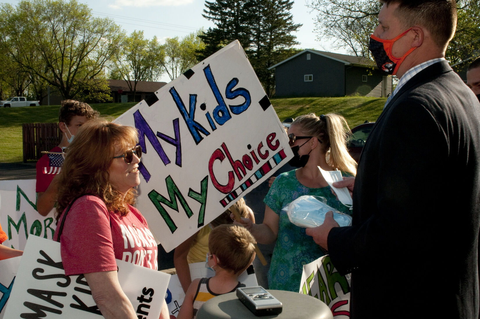 New Richmond School District mask protest